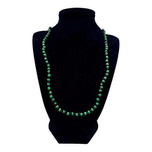 Neck Beads - Black & Green (1:1)